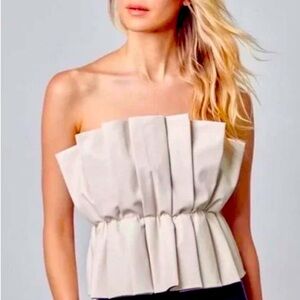 DO BE Cream Ruffle Strapless Pleather Pleated Top Size Small
